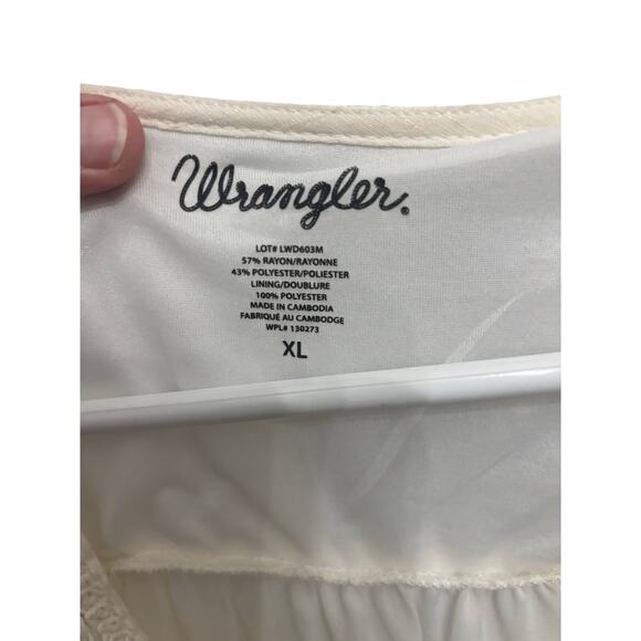 Wrangler crochet neck peasant dress cream XL Peasant Boho western 
Ruffle hem - Picture 5 of 8